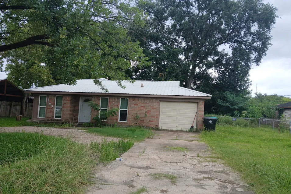 1126 Mitchell Rd Houston, TX 77037, Harris County