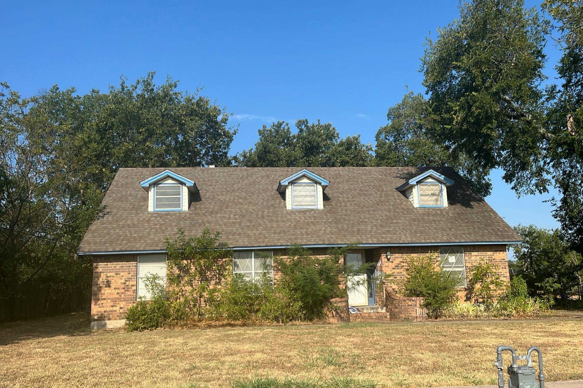 Bond St, Whitewright, TX 75491