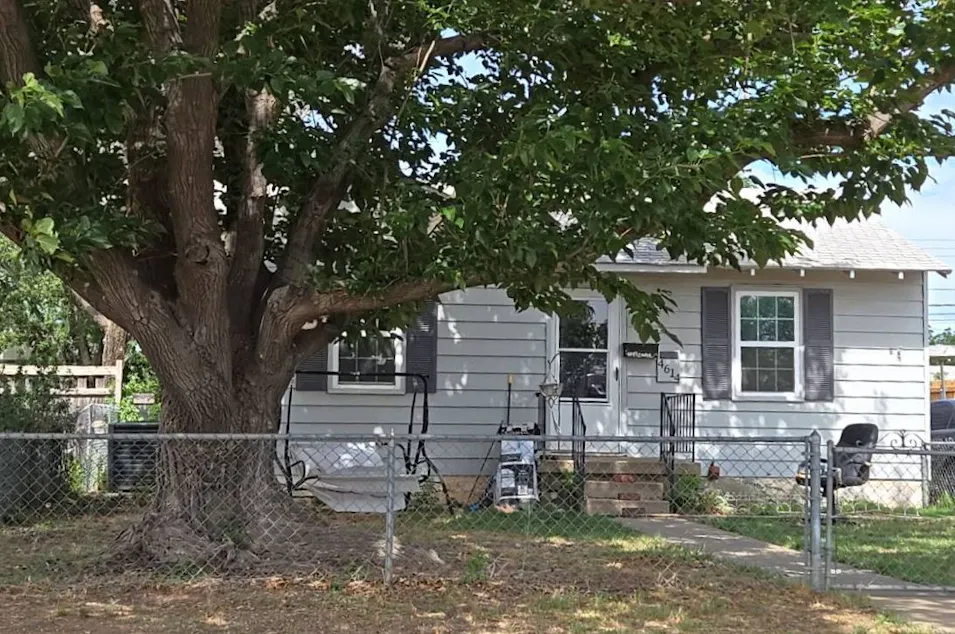 4614 S Travis St Amarillo, TX 79110, Randall County
