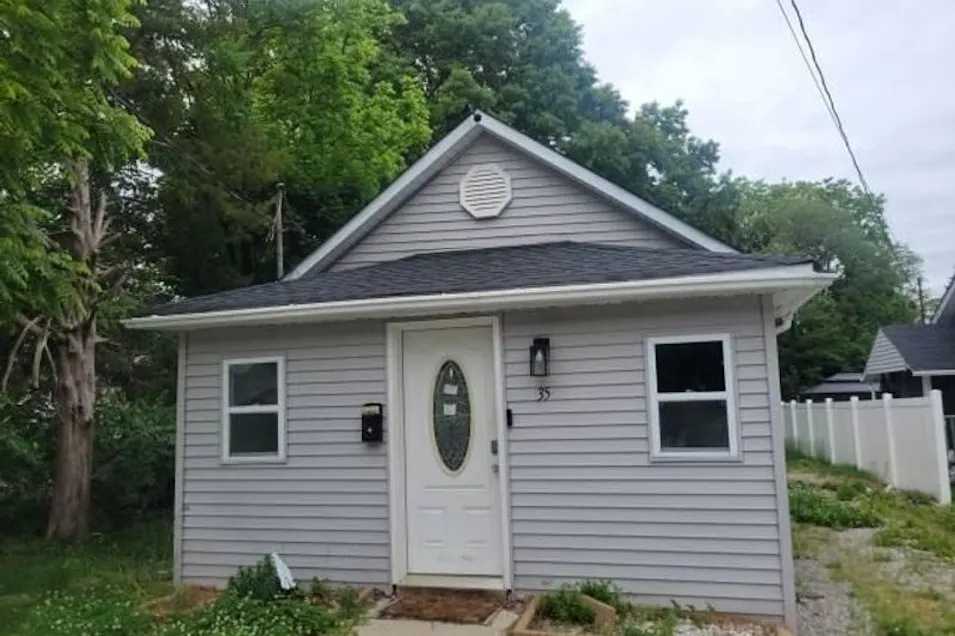 35 Westminster Ave Penns Grove, NJ 08069, Salem County
