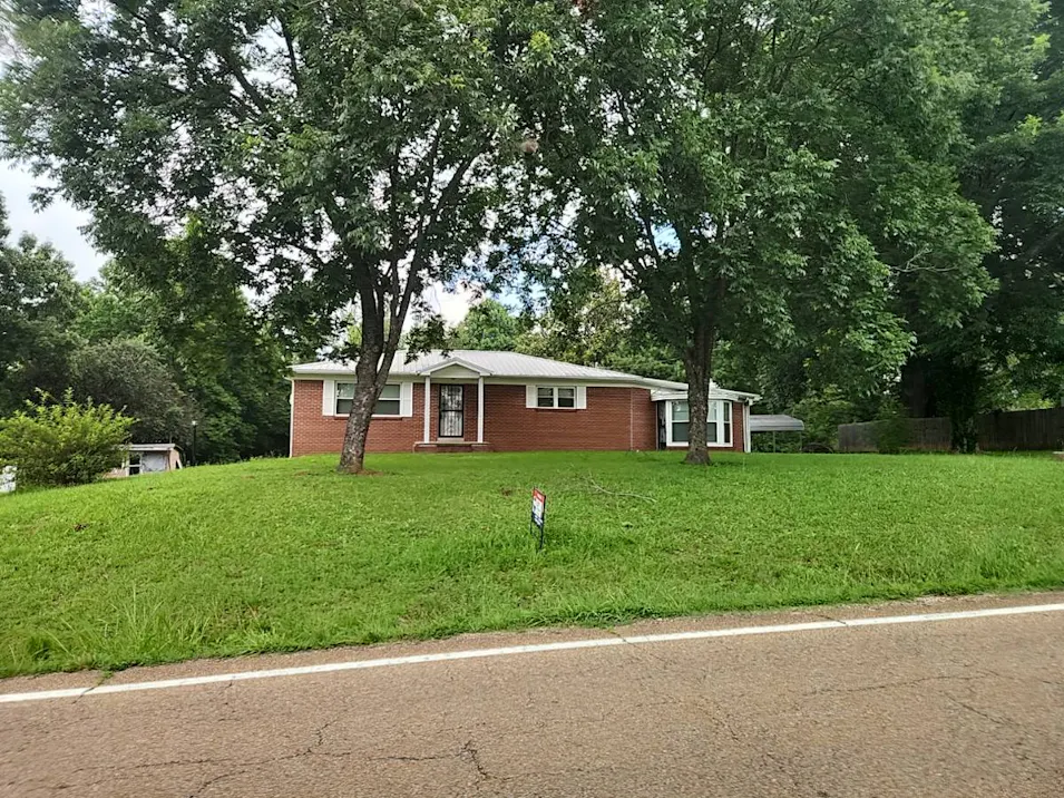 7435 State Route 100 E Jacks Creek, TN 38347, Chester County