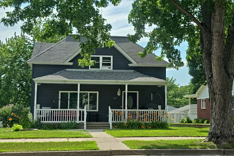 513 N Payne St New Ulm, MN 56073, Brown County