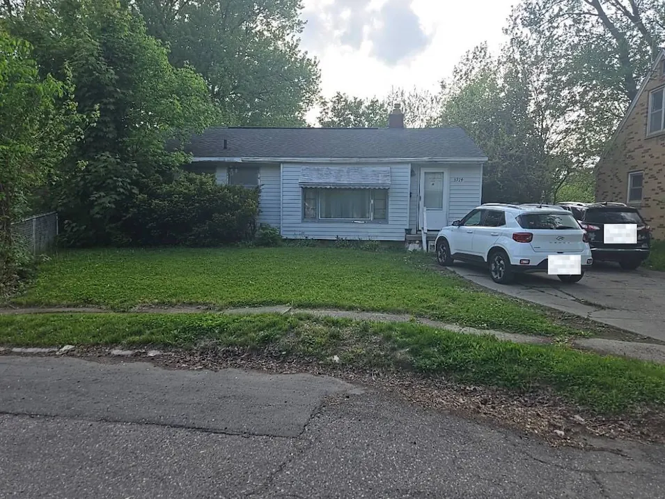 3914 Cherokee Avenue Flint, MI 48507, Genesee County