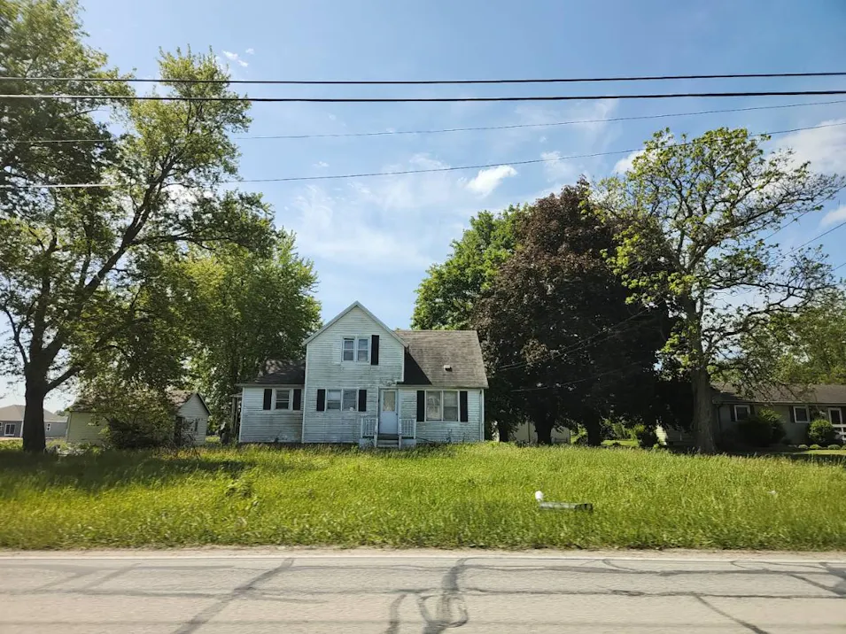 660 W 700 N Hobart, IN 46342, Porter County