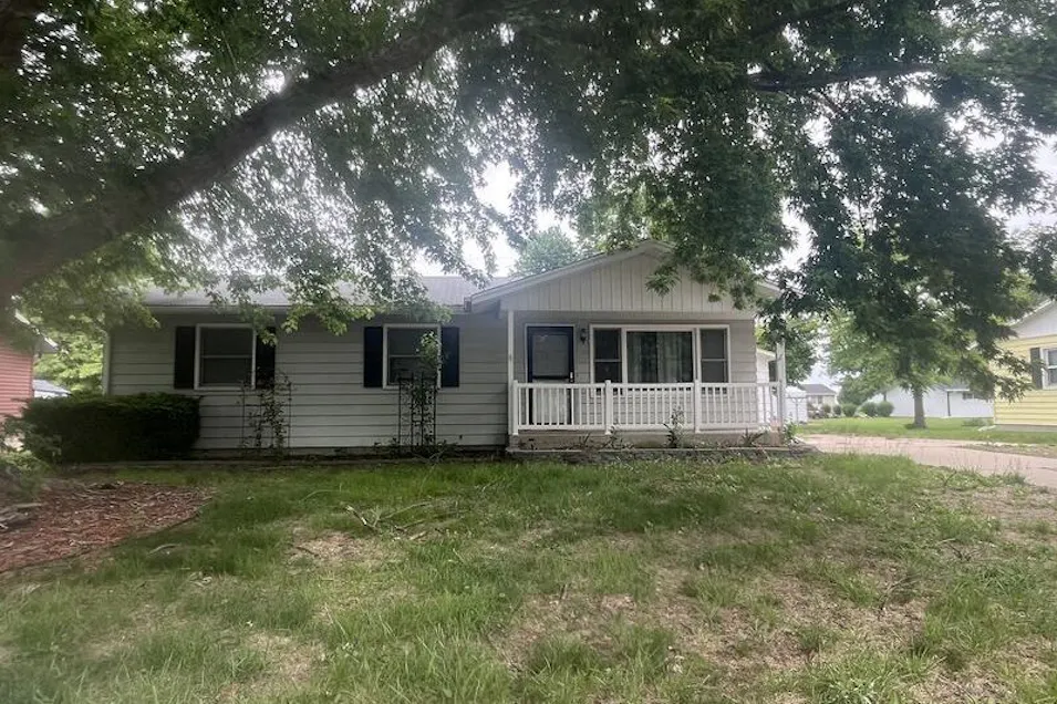 414 17th Street Aurora, NE 68818, Hamilton County