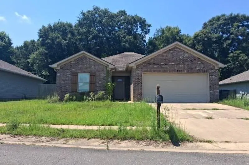 Alderic St, Tuscaloosa, AL 35401