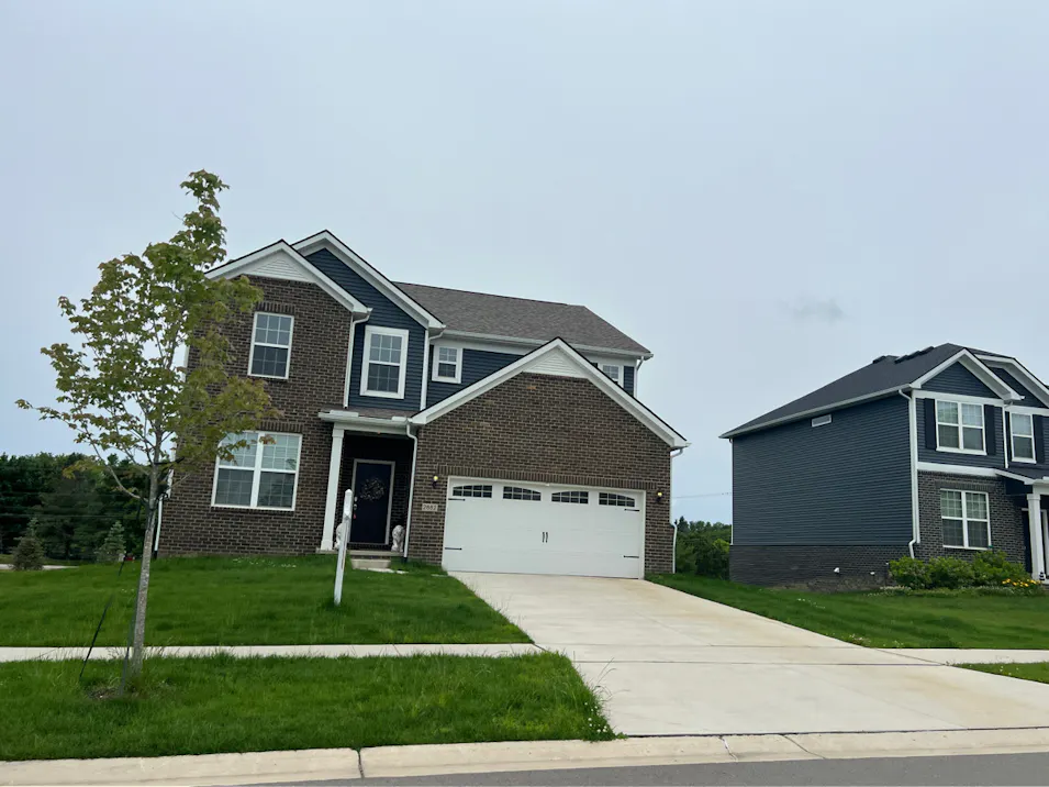 2882 Trillium Hills Dr Commerce Township, MI 48382-2285, Oakland County