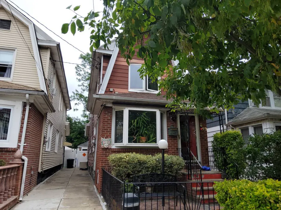 943 E 43rd Street Brooklyn, NY 11210, Kings County