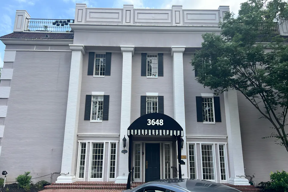 3648 Peachtree Road Northeast 1n Atlanta, GA 30319, Fulton County