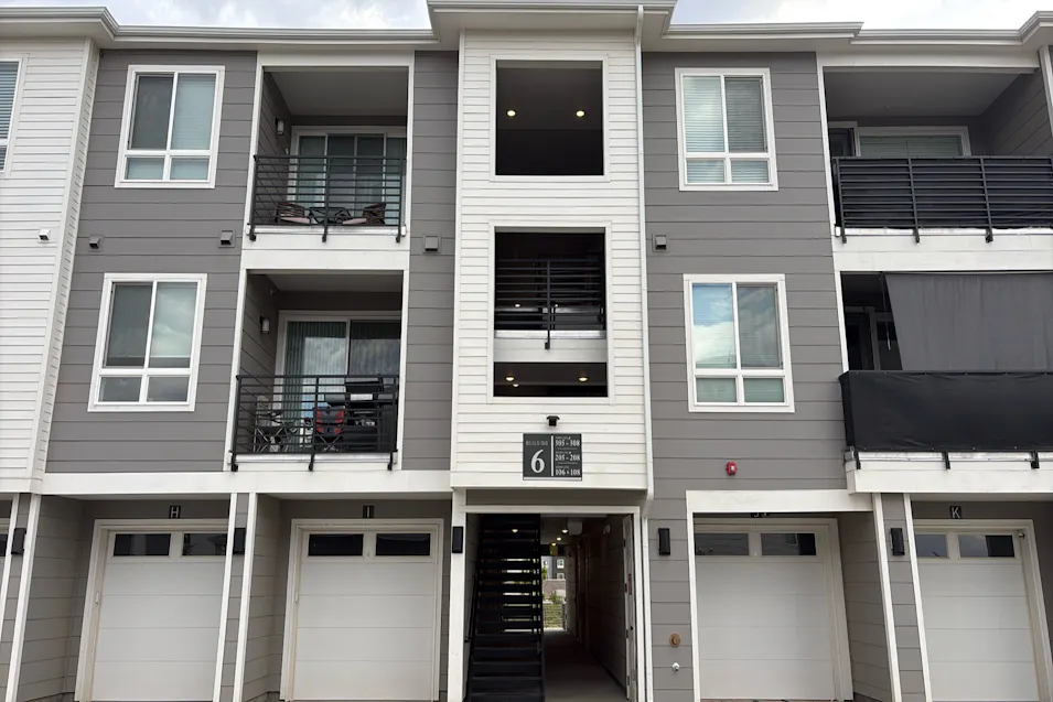 6153 N Ceylon Street Unit 6-106 Denver, CO 80249, Denver County