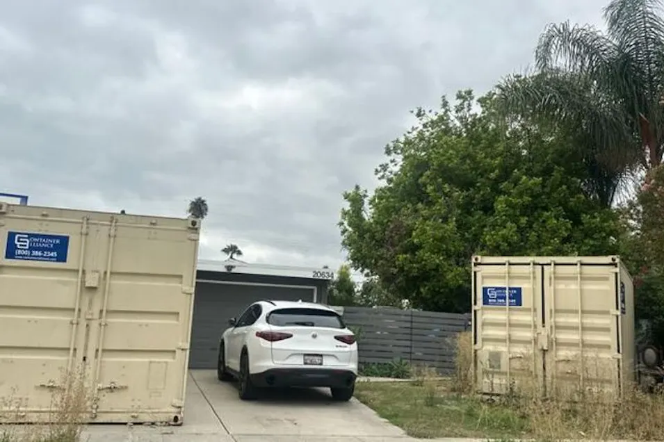 20634 Lemay St Winnetka, CA 91306, Los Angeles County