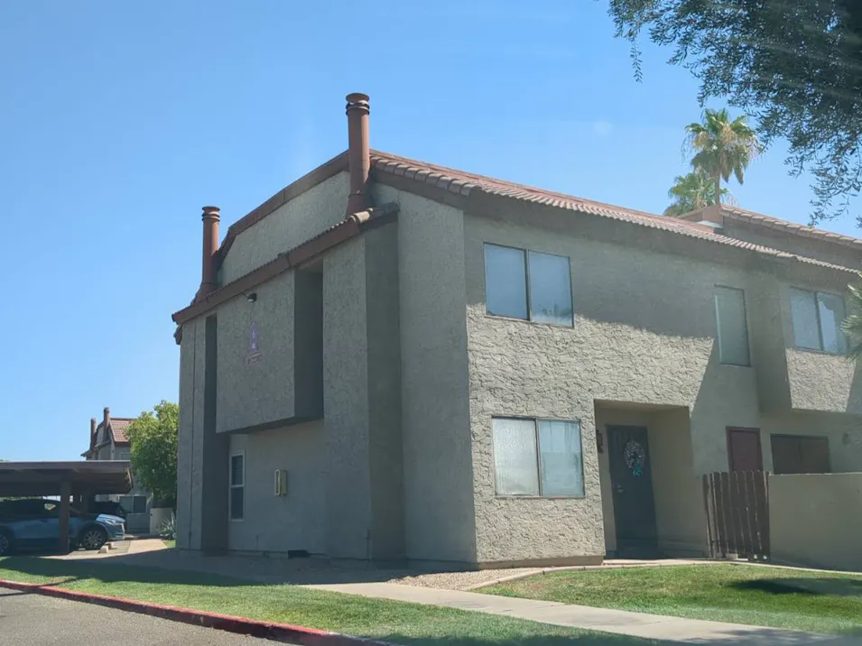 2121 S Pennington, # 14 Mesa, AZ 85202, Maricopa County
