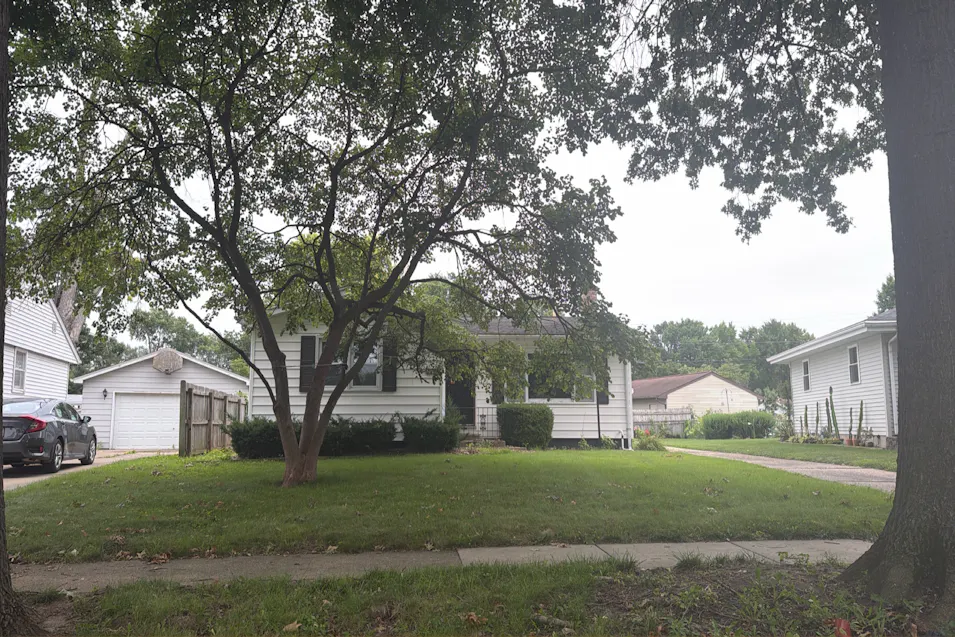 2316 Eastview Drive Springfield, IL 62702, Sangamon County