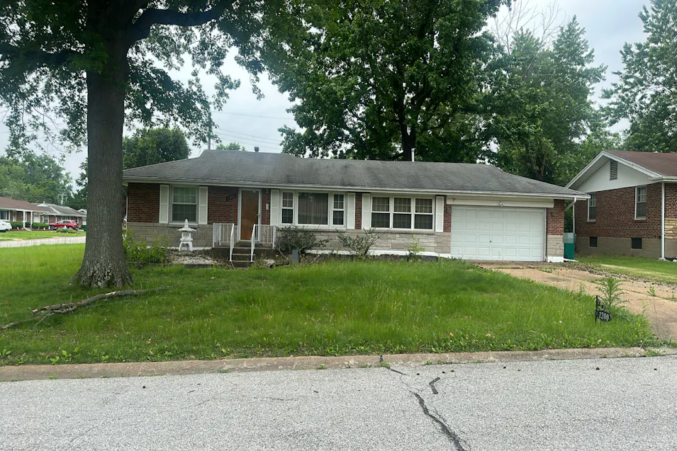 1200 Ensley Drive St. Louis, MO 63137, Saint Louis County