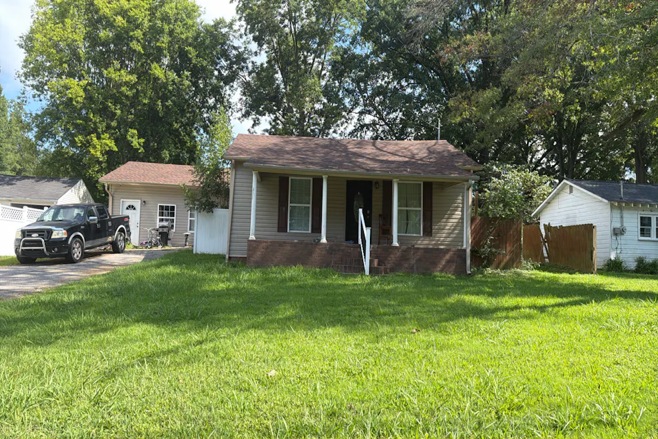 343 Knox St Huntingdon, TN 38344, Carroll County