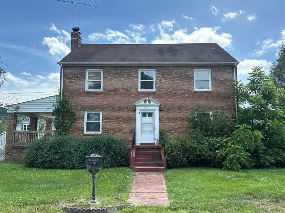 1212 Walnut Street Greenup, KY 41144, Greenup County