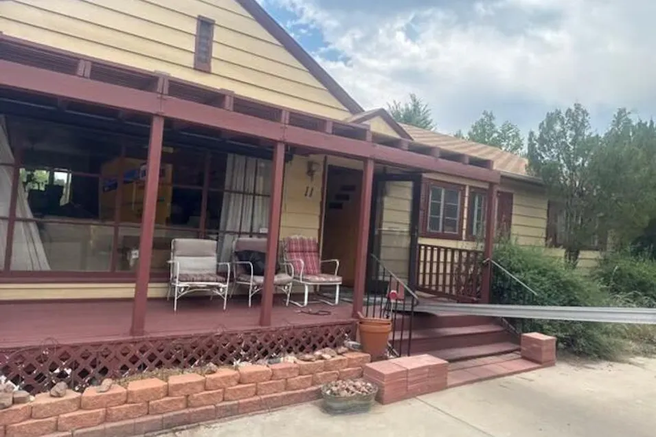 11 Oak Pl Manitou Springs, CO 80829, El Paso County