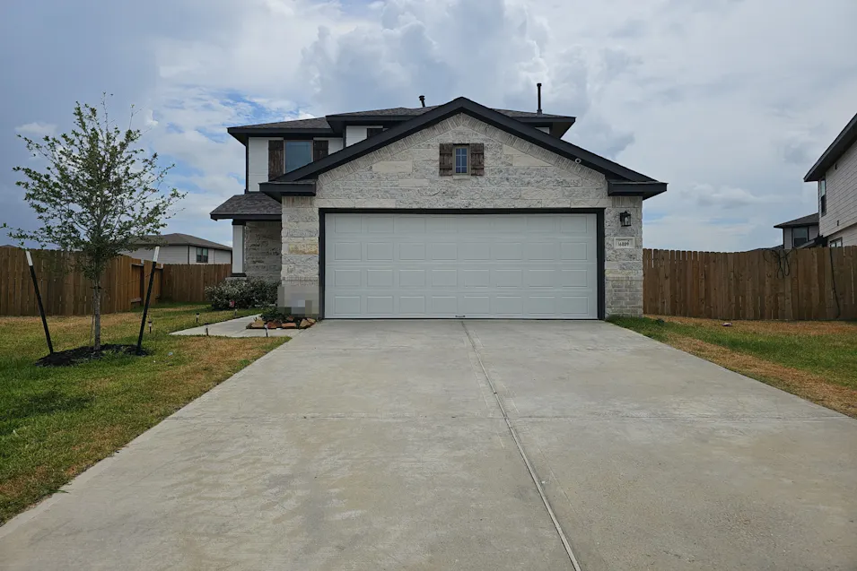 16809 Needlepoint Drive Conroe, TX 77302, Montgomery County