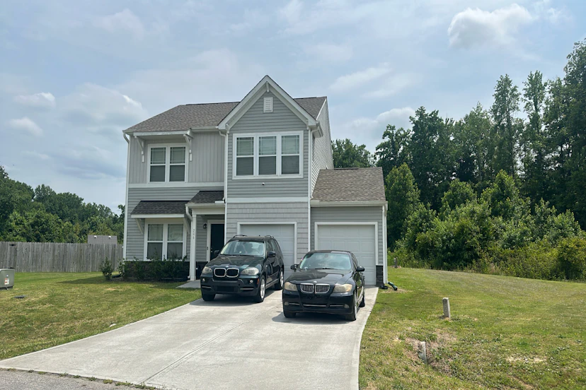 206 Pineapple Pl