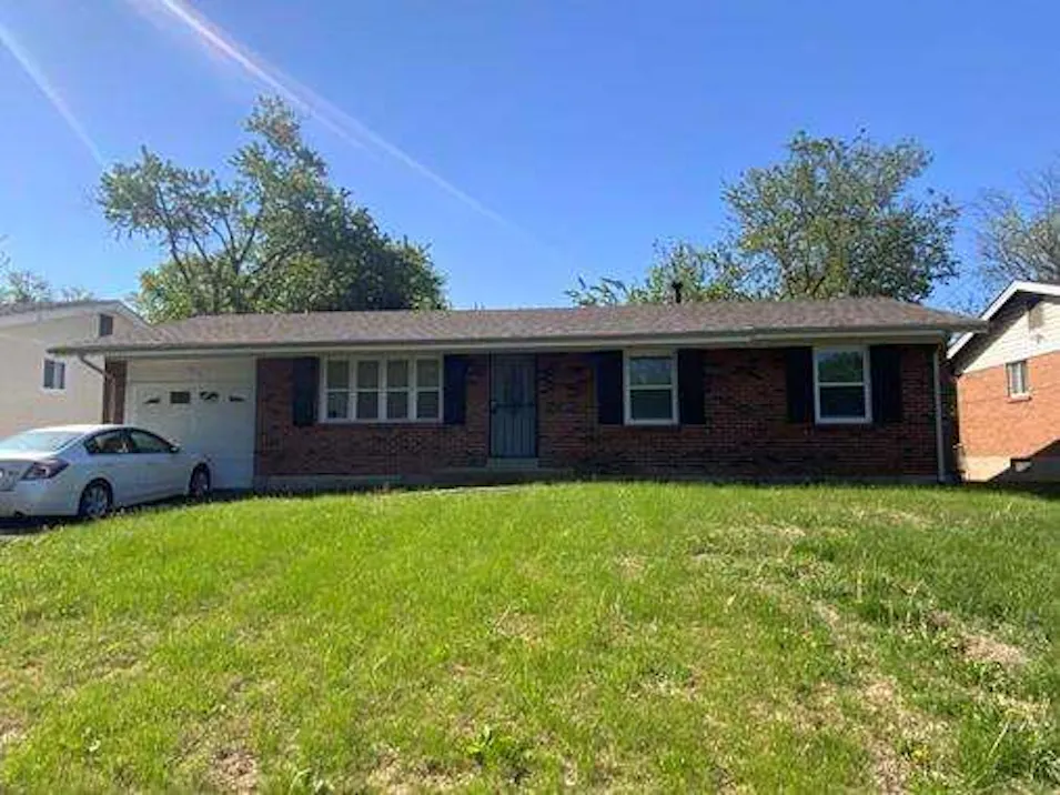 1514 Saint Ives Dr Saint Louis, MO 63136, St. Louis County