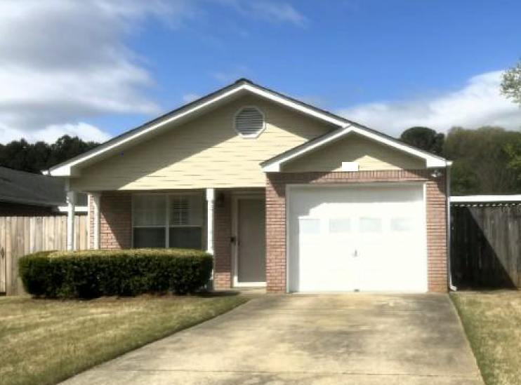 Stonehenge Dr, Birmingham, AL 35215