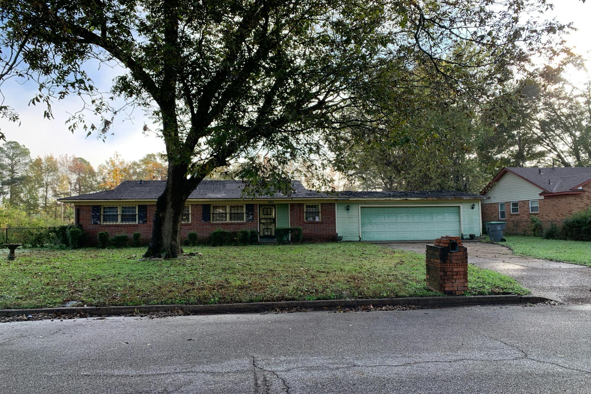 Frankie Ln, Memphis, TN 38109