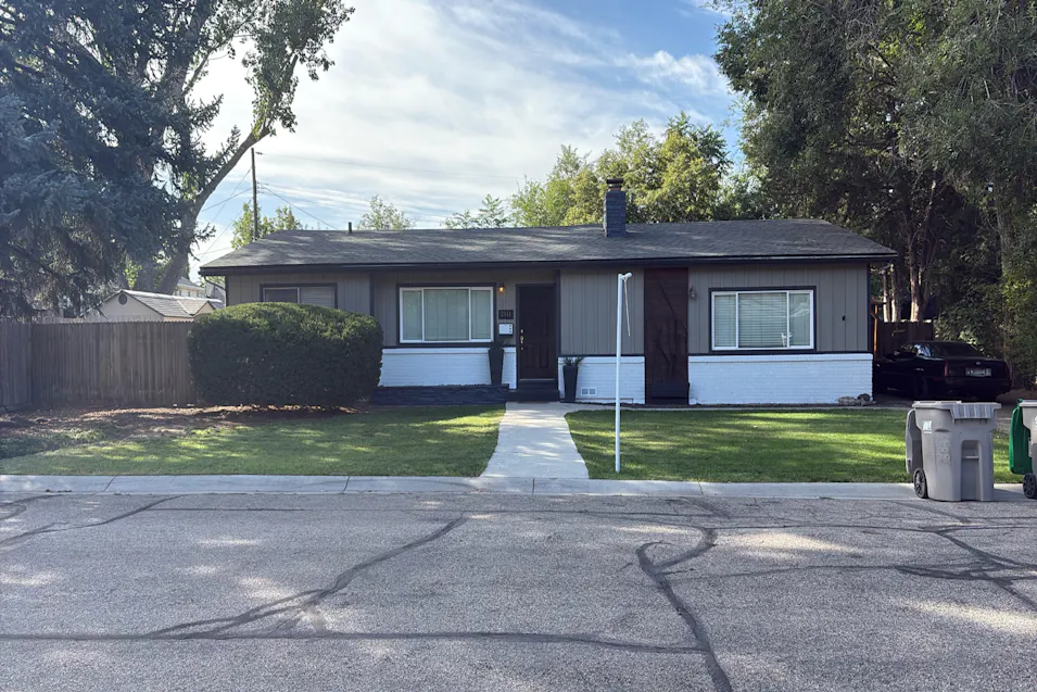 2111 S Broadmoor Dr. Boise, ID 83705, Ada County