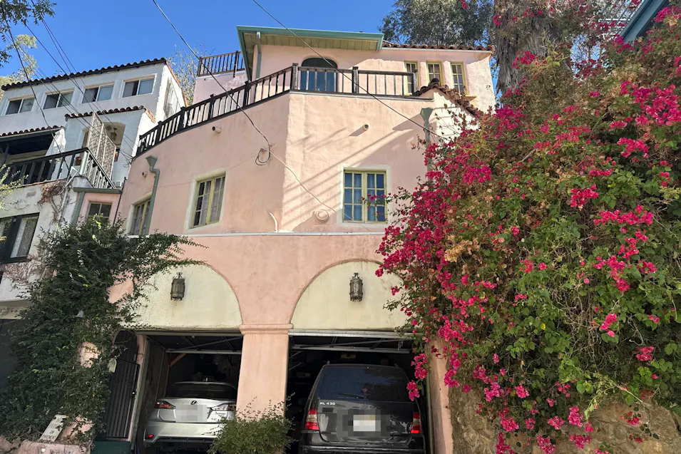 6161 Glen Alder St Los Angeles, CA 90068, Los Angeles County