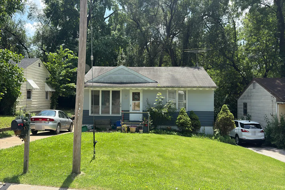 258 Reasor Dr Saint Louis, MO 63135, St. Louis County