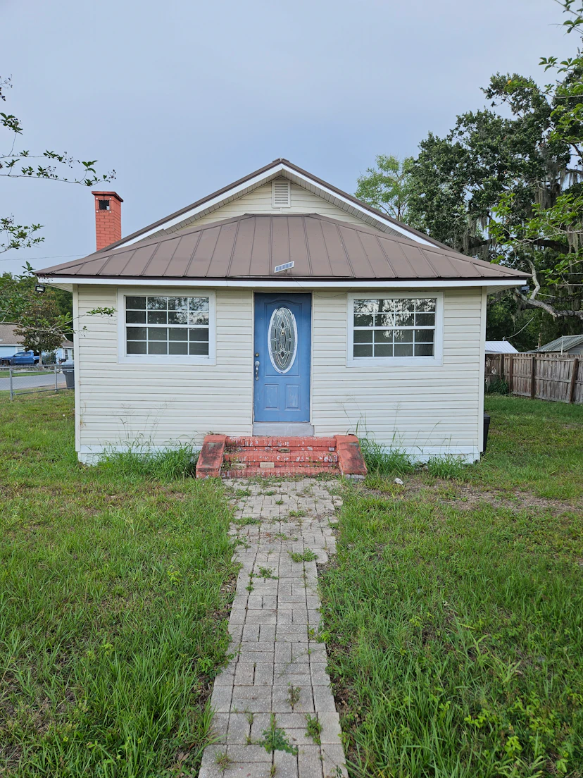 220 Dixie Highway