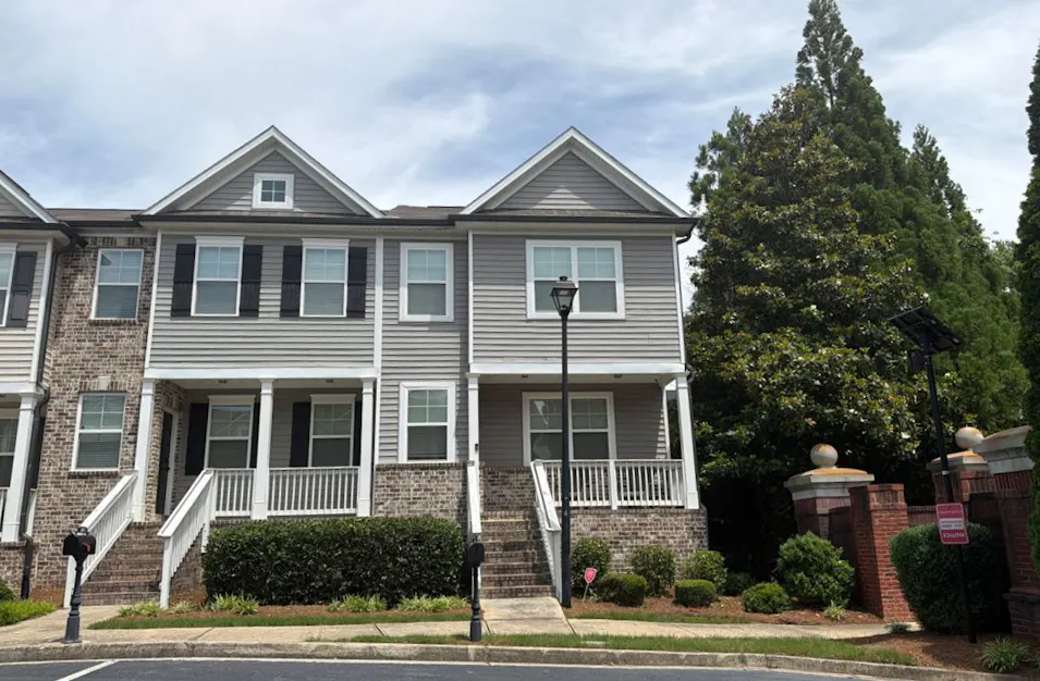 3242 Cascade Parc Blvd SW Atlanta, GA 30311, Fulton County