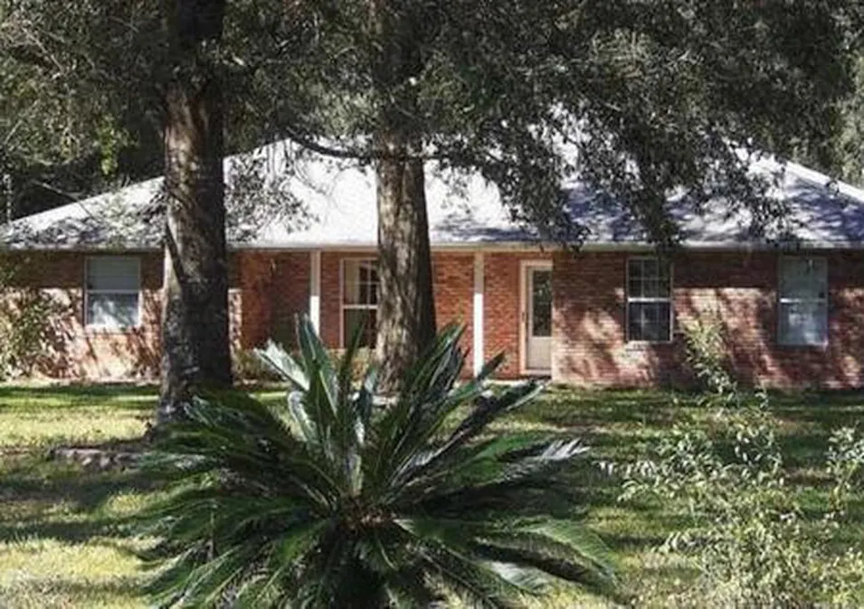 2590 Primrose Ave Middleburg, FL 32068, Clay County
