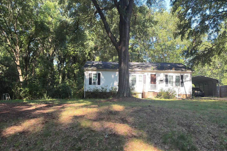 315 S Maple St Dallas, NC 28034, Gaston County