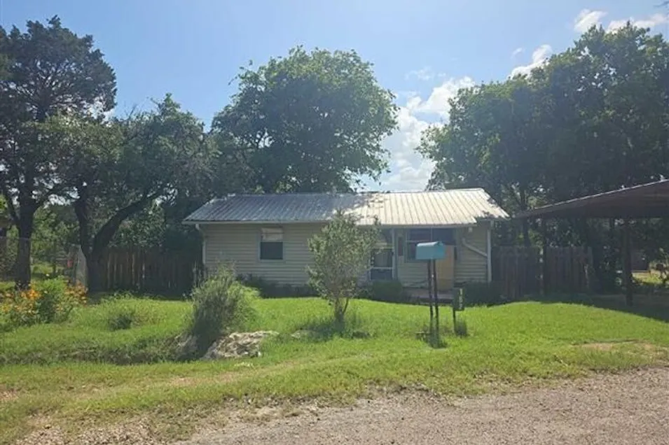 162 Live Oak Loop Whitney, TX 76692, Hill County