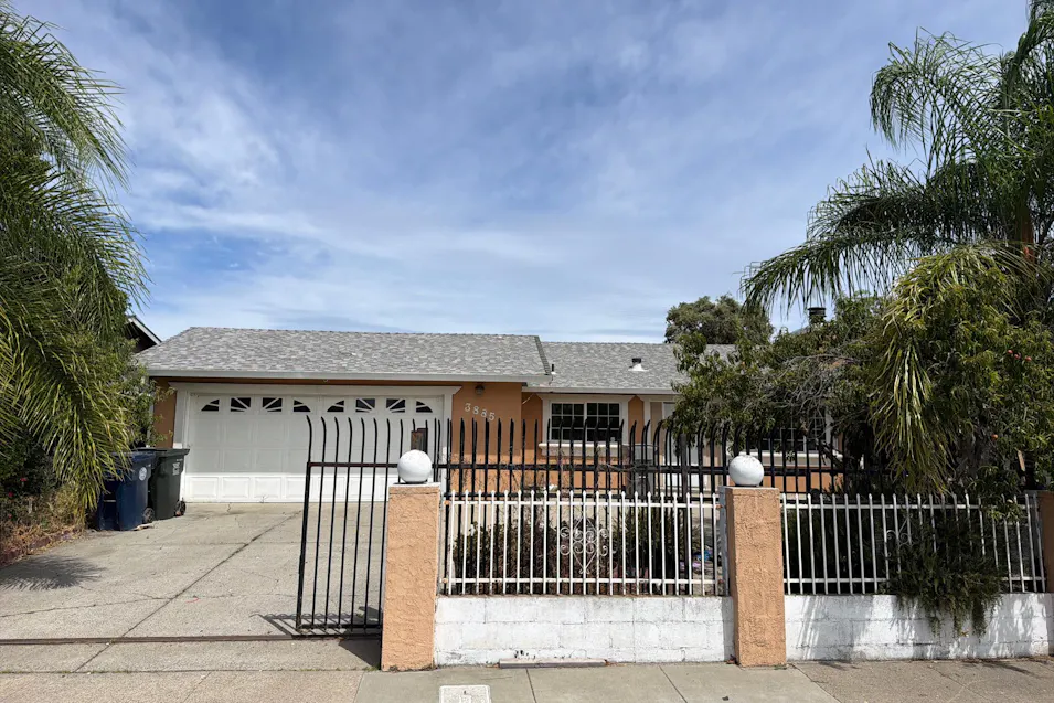 3885 Samos Way Sacramento, CA 95823, Sacramento County