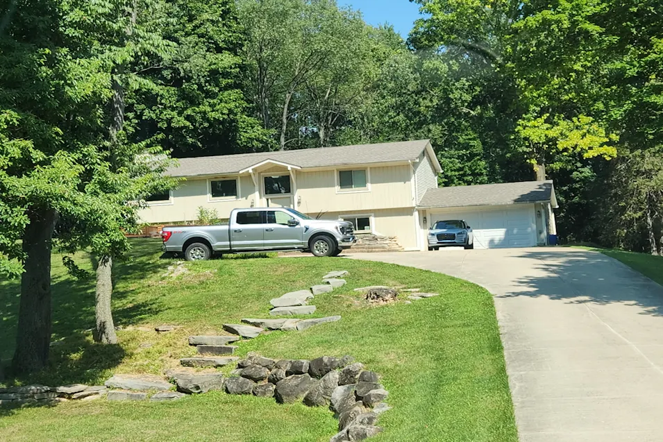 3072 N Tipsico Lake Rd Hartland, MI 48353, Livingston County