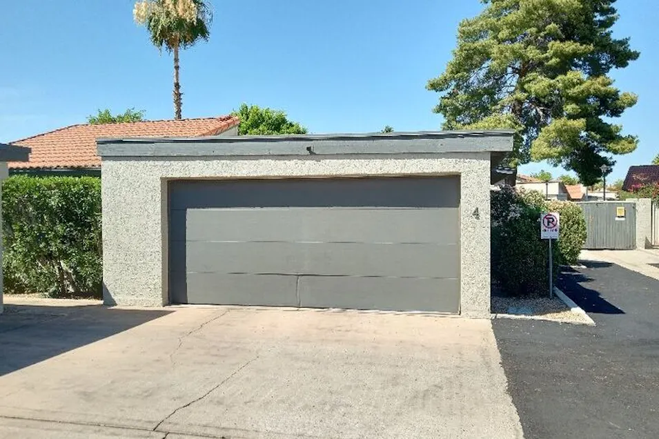 14872 N 24th Dr, Unit 4 Phoenix, AZ 85023, Maricopa County
