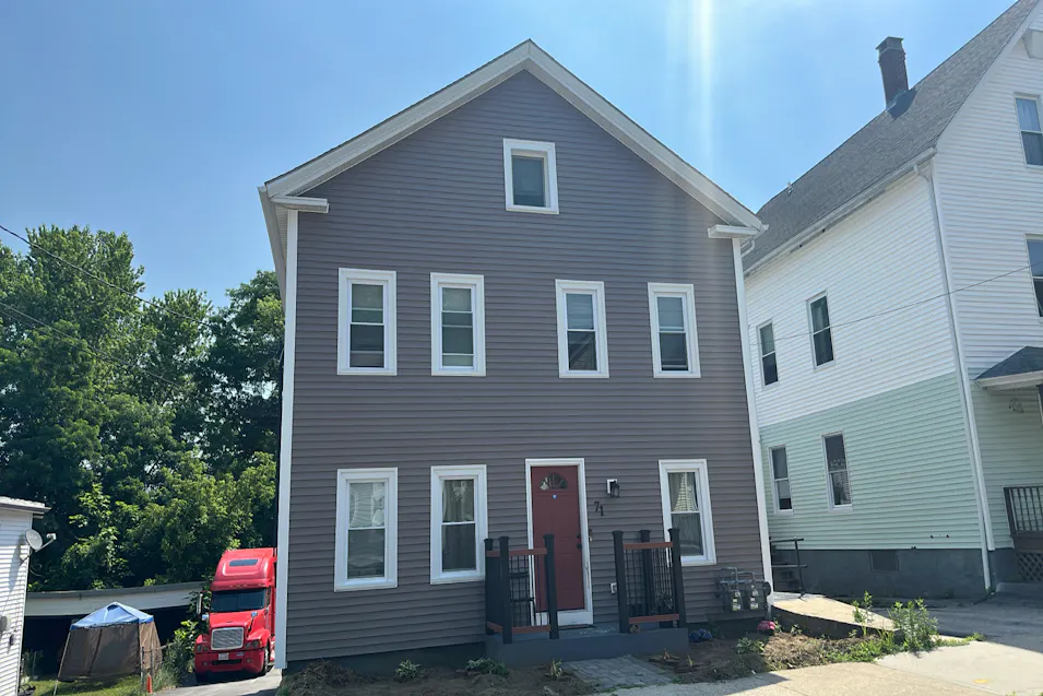 71 First Avenue Woonsocket, RI 02895, Providence County