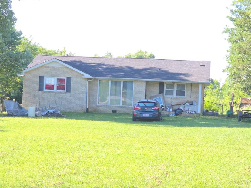 3262 Dover Rd