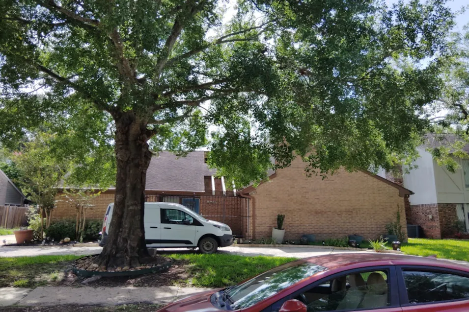 10831 Valley Hills Dr Houston, TX 77071, Harris County