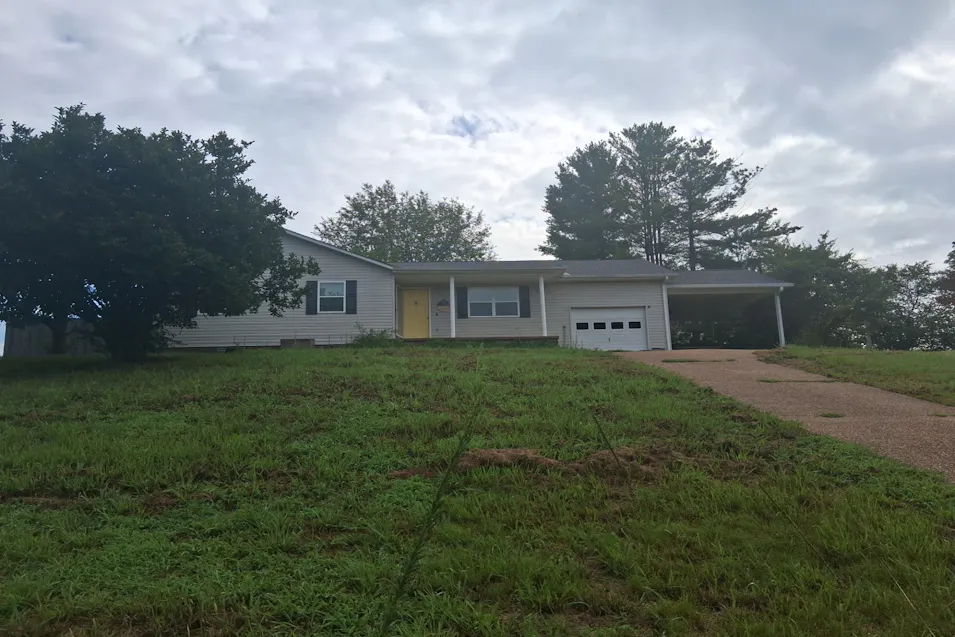 202 Cumberland Cove Dr Carthage, TN 37030, Smith County