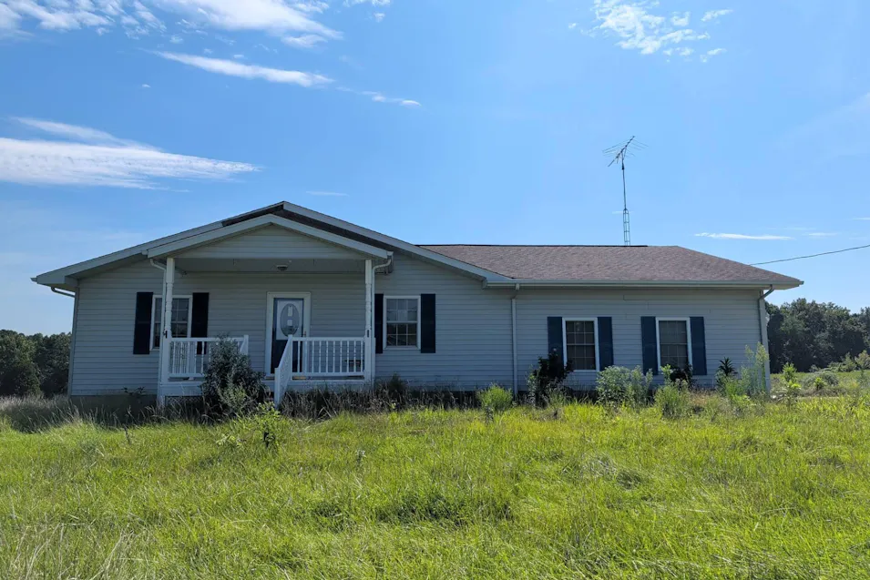 215 Friendly Hill Ln Perryville, MO 63775, Perry County
