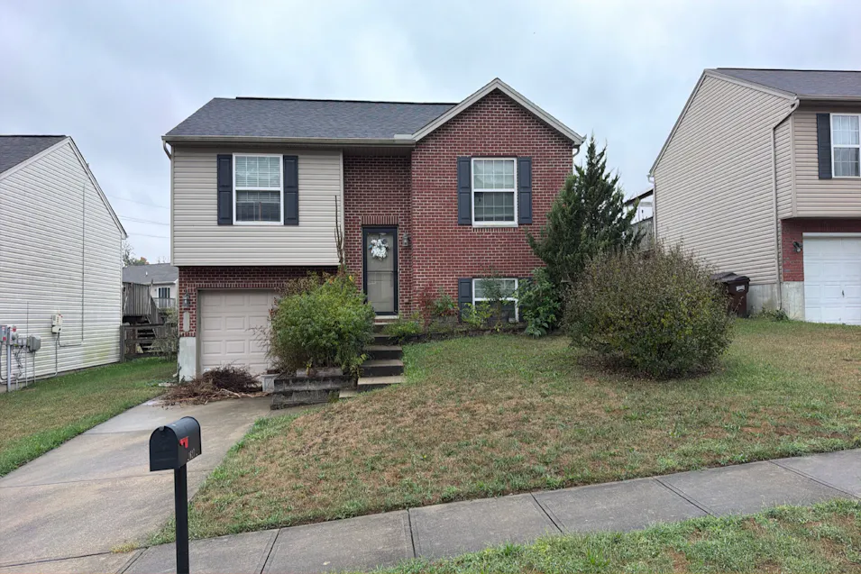 1627 Raintree Ct Elsmere, KY 41018, Kenton County