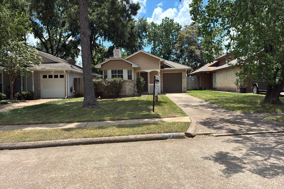 9231 Rippling Fields Dr Houston, TX 77064, Harris County