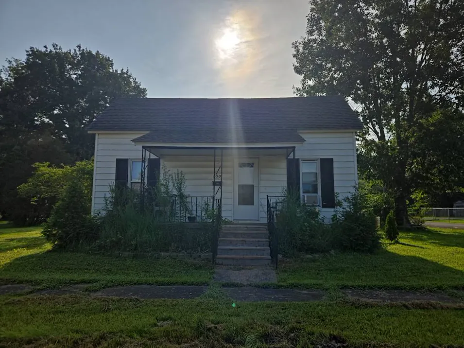 700 N. 30th St. Herrin, IL 62948, Williamson County