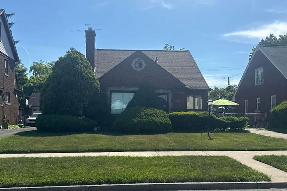 3703 Balfour Dr Detroit, MI 48224, Wayne County