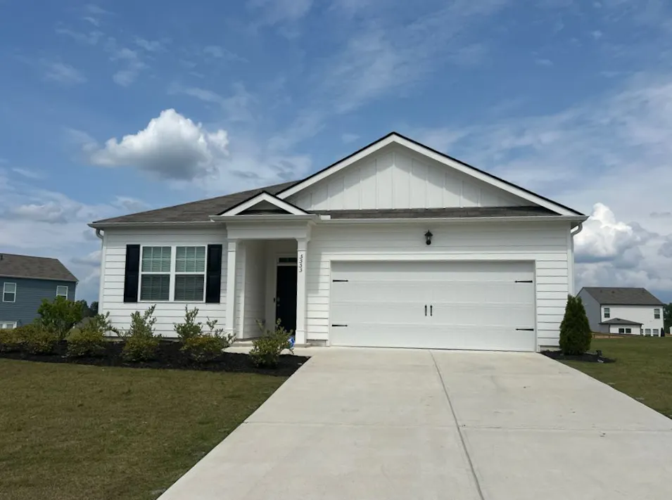 5553 Wintergreen Dr Fairburn, GA 30213, Fulton County