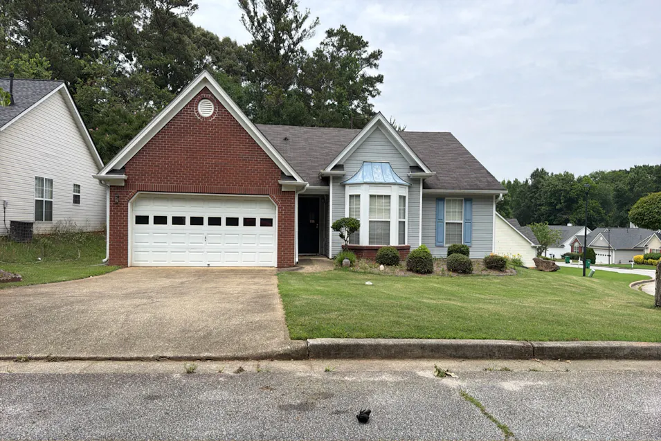 6048 Hillvale Ct Lithonia, GA 30058, De Kalb County