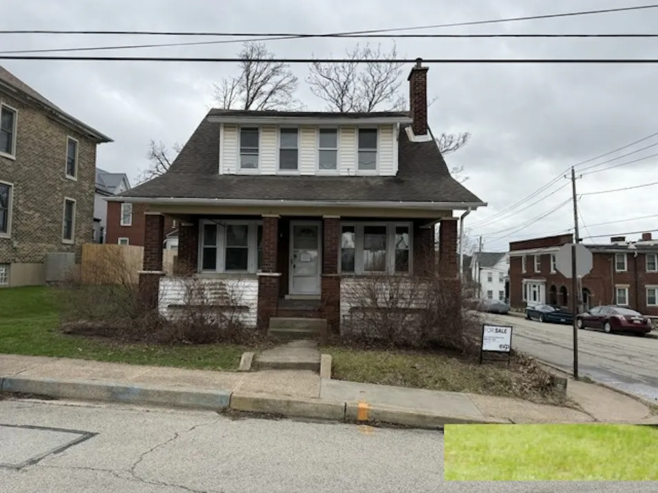 536 Patton Avenue Jeannette, PA 15644, Westmoreland County