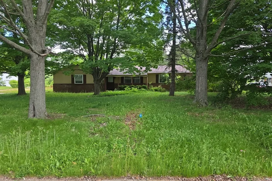 6264 Lancaster Dr Flint, MI 48532, Genesee County